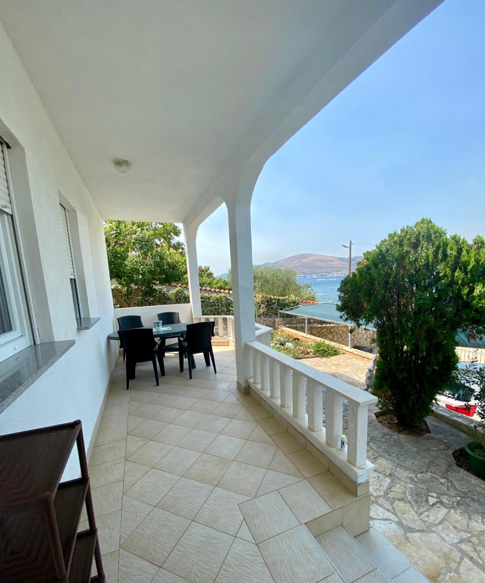 Apartments Iva Alla Τρογκίρ Εξωτερικό φωτογραφία